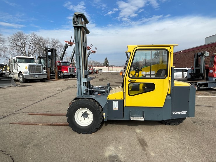 #119-•-2021-combilift-combi-rt-rough-terrain-8,000-lbs.-forklift-(demo)-image-8
