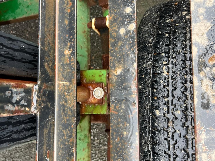 bell-1600-gallon-nurse-trailer-image-17