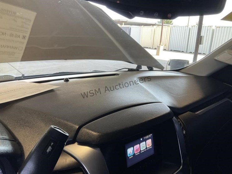 2016-chevrolet-tahoe-image-18