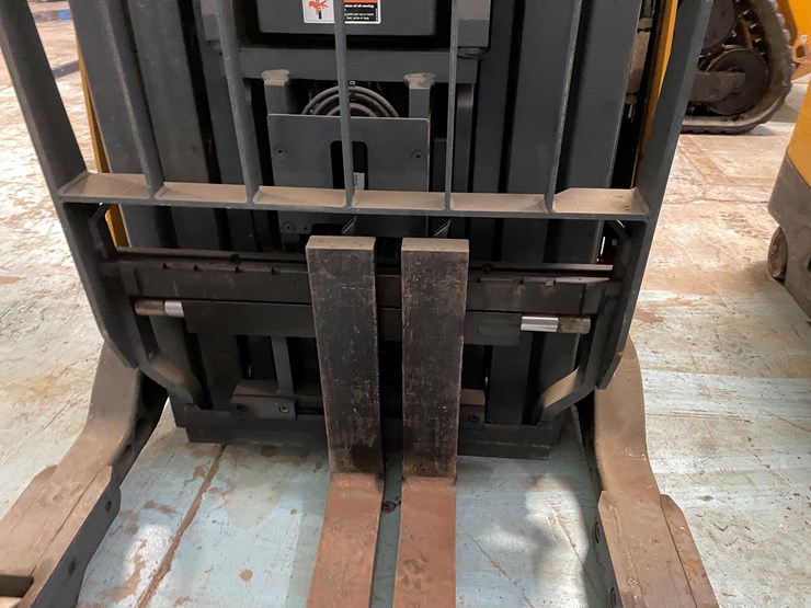 #224-•-jungheinrich-ride-on-electric-reach-truck-image-14