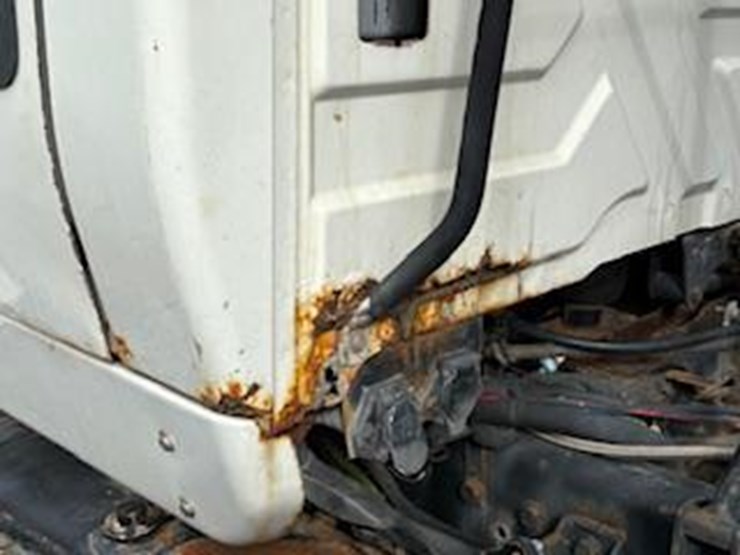 2004-international-8600-image-3