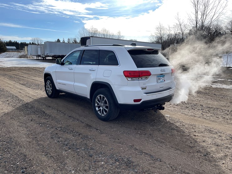 2015-jeep-grand-cherokee-image-3