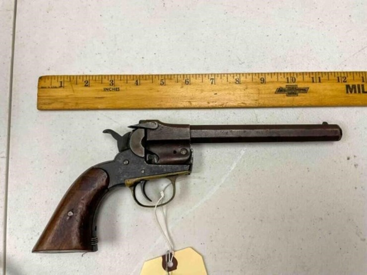 remington's-revolver-image-11