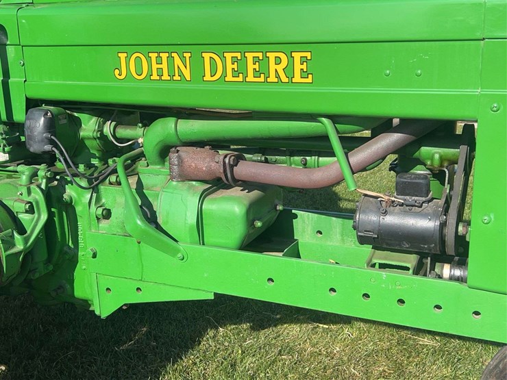 john-deere-model-b-image-21