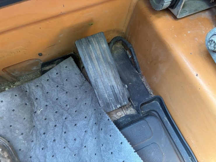 2019-case-tv370-image-22