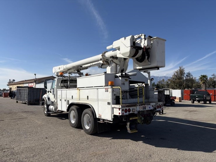 2012-international-workstar-7400-image-4