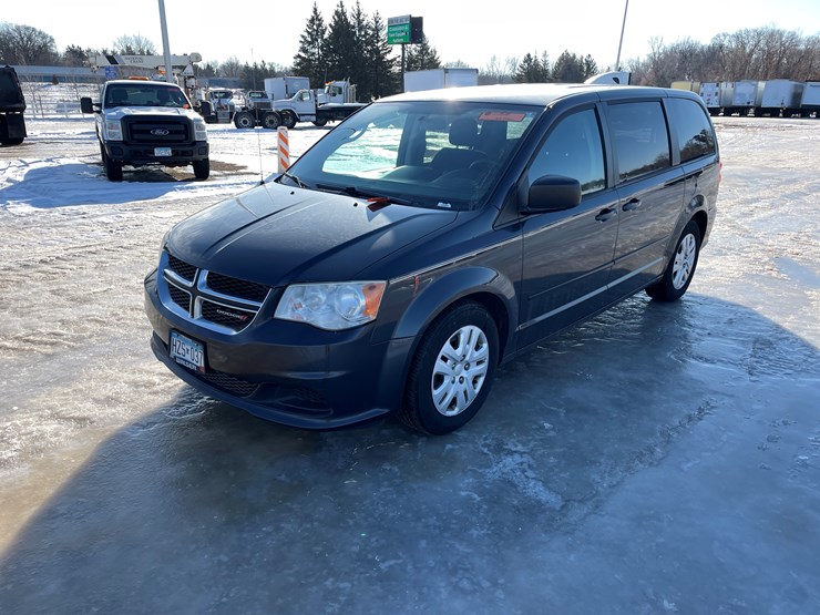 2013-dodge-grand-caravan-image-1