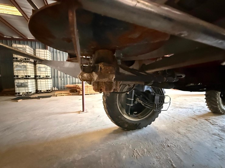 2022-white-251-image-24