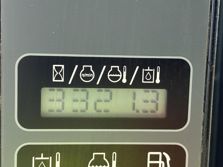 2019-case-tv370-image-19