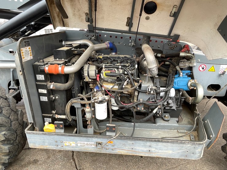 #133-•-2017-skyjack-sj643-telehandler-image-34