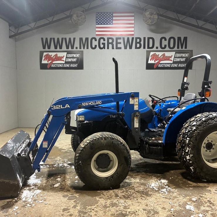 NEW HOLLAND TN65
