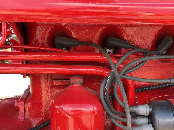 farmall-130-image-28