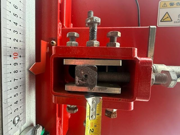 #128-•-2025-jierui-1000-hydraulic-portable-bandmill-image-25