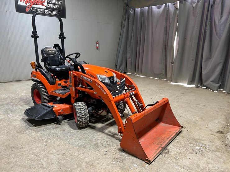 2019-kubota-bx2380-image-8