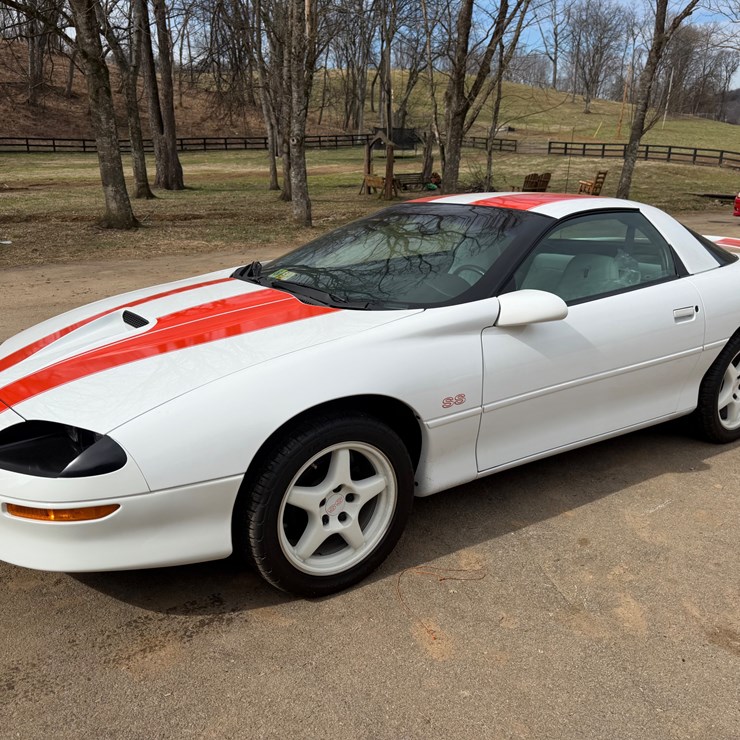 #30932 • 1997 CHEVROLET CAMARO SS 30TH ANNIVERSARY COUPE