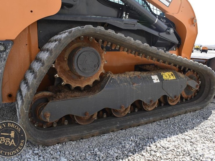 2023-case-tv450b-image-37