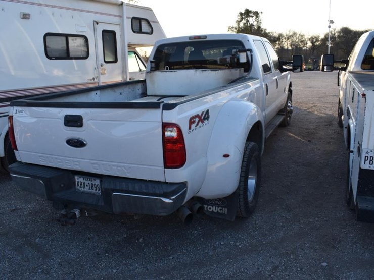 2015-ford-f350-image-5