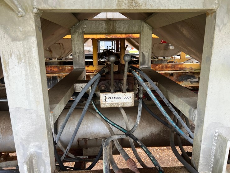 kbh-tender-trailer-image-49