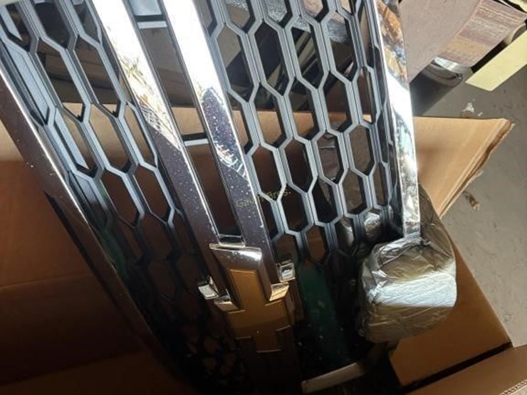 2015-chevrolet-tahoe-image-1