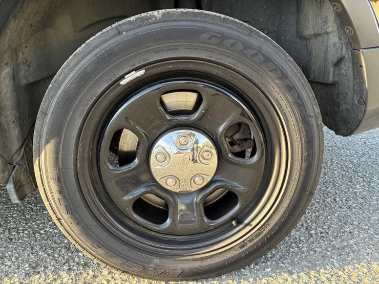 2018-ford-explorer-image-5