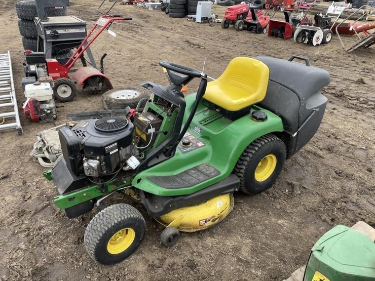 john-deere-la-image-1