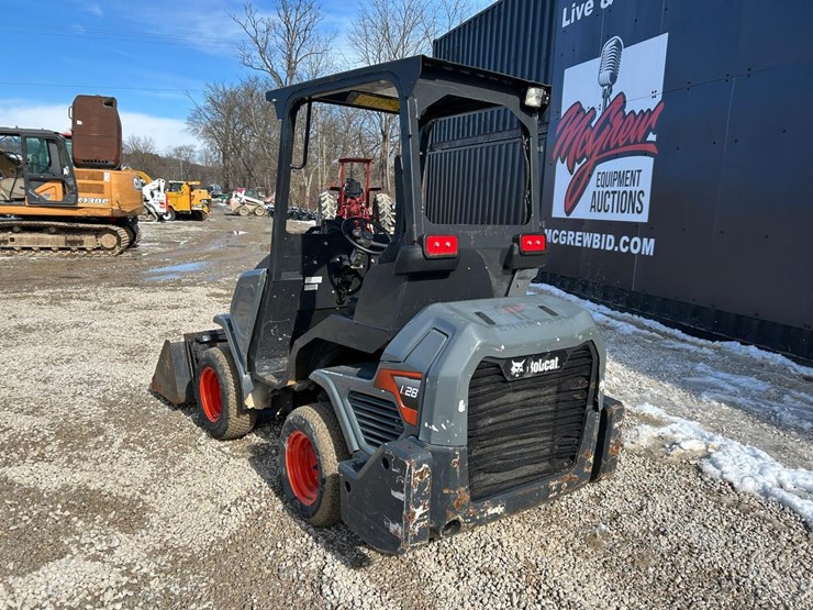 2022-bobcat-l28-image-2