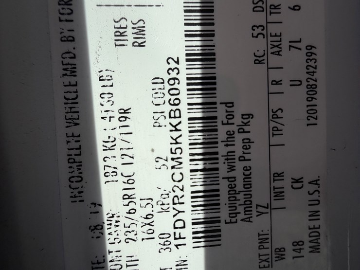 2019-ford-transit-image-17