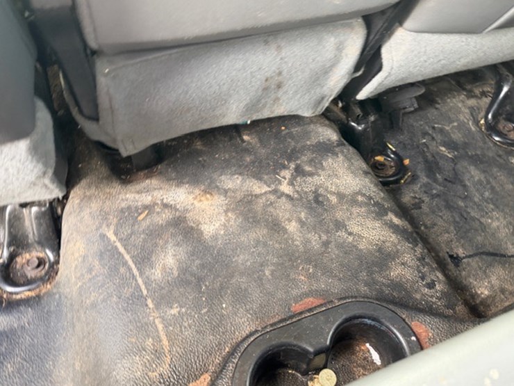 2014-dodge-ram-1500-image-30