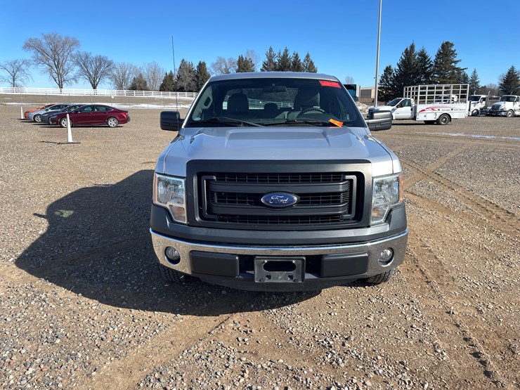 2014-ford-f150-xl-image-7