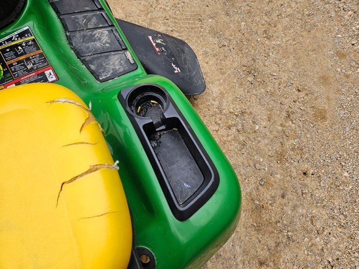 john-deere-x300-image-15