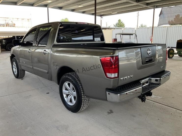 2007-nissan-titan-image-5