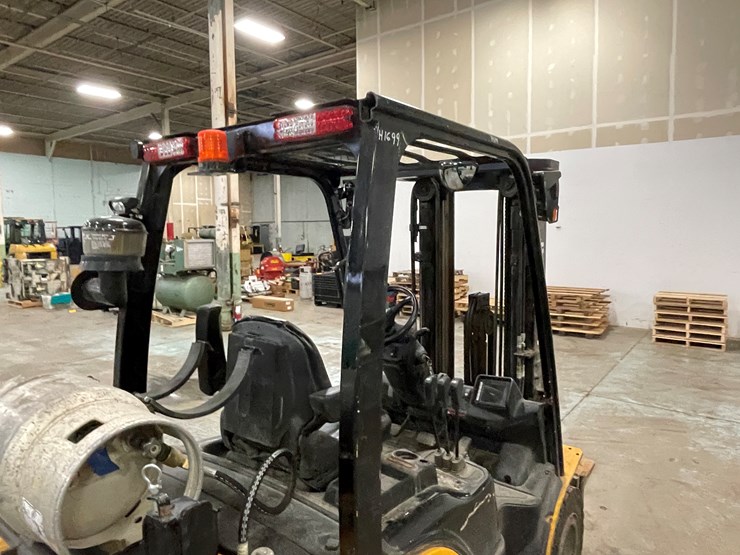 2021-hyundai-25l-9a-image-23