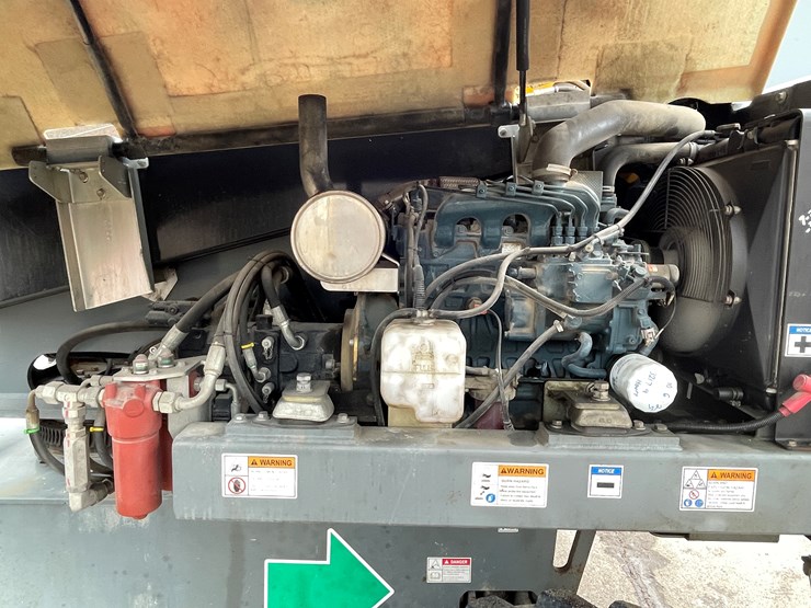 #152-•-2015-haulotte-ht61rt-4x4-telescopic-boom-lift-image-47