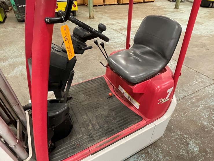 #185-•-toyota-7-runner-electric-forklift-image-15