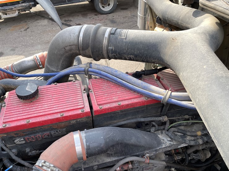 2000-international-9900-image-62