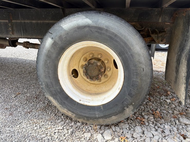 1996-international-4700-image-20