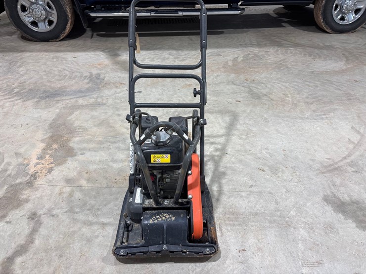 husqvarna-vibro-plate-compactor-image-2