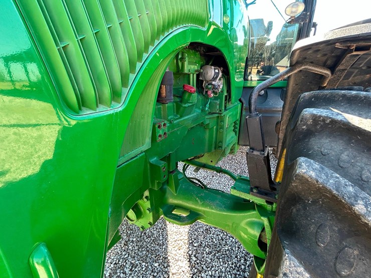 2004-john-deere-8320-image-12