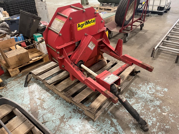 #7664-•-agrimetal-bw240-leaf-and-debris-blower-image-2