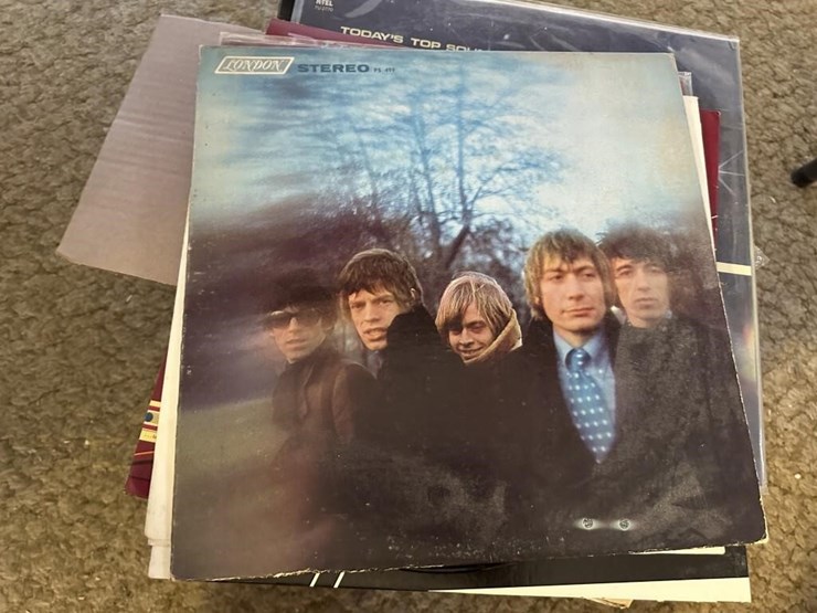 vintage-albums-&-tapes-image-10