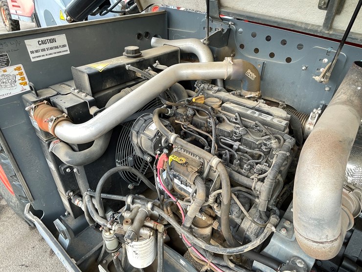 #129-•-2018-skyjack-sj843-telehandler-image-31