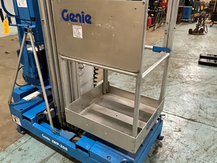 2000-genie-iwp20s-image-8