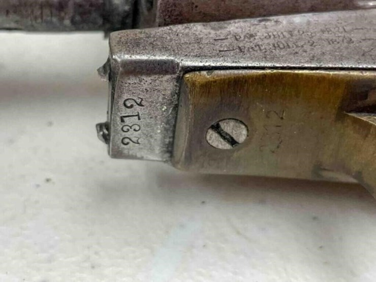 colt-revolver-image-7