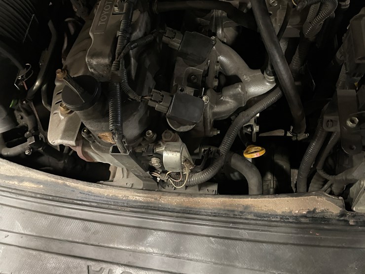 #177-•-2016-toyota-propane-forklift-image-36