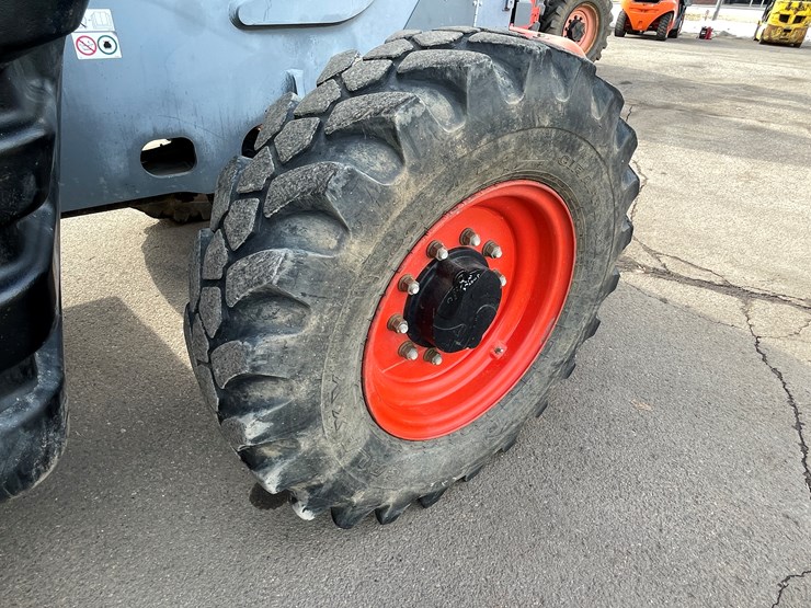 #130-•-2018-skyjack-sj843-telehandler-image-19