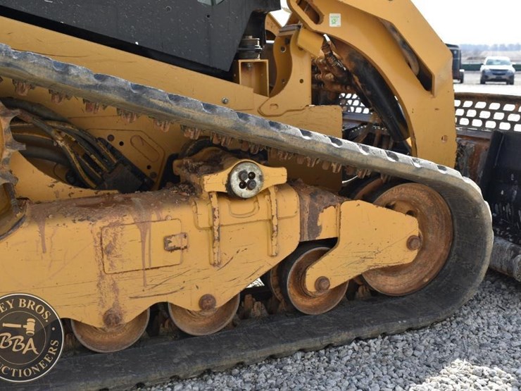 2023-caterpillar-289d3-image-39