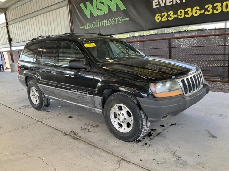 2000-jeep-grand-cherokee-laredo-image-2