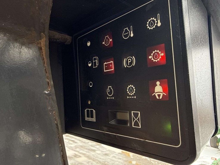 2002-case-90-xt-image-18