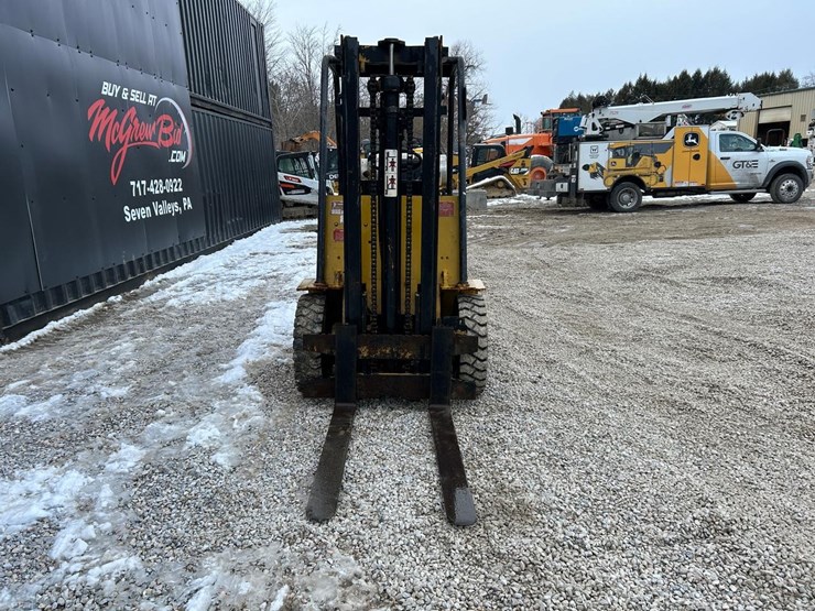 caterpillar-v40b-image-7