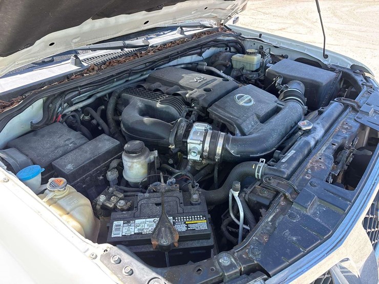 2015-nissan-frontier-image-9